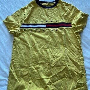 Tommy Hilfiger t-shirt